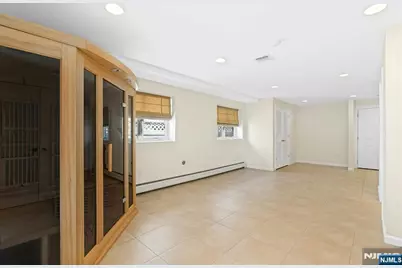 434 Nelson Avenue, Cliffside Park, NJ 07010 - Photo 36