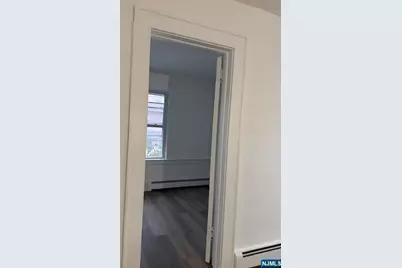 313 Chestnut Street, Kearny, NJ 07032 - Photo 8