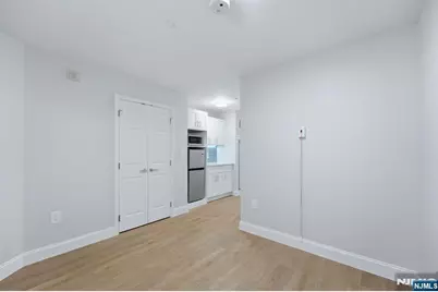 567 &amp; 571 Paramus 3 #3, Paramus, NJ 07652 - Photo 6