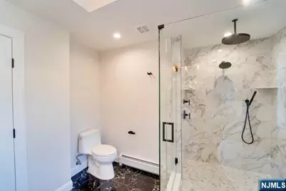 462 A 6th A #A, Palisades Park, NJ 07650 - Photo 18