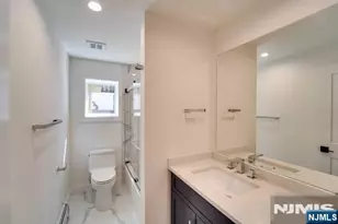 462 A 6th A, Palisades Park, NJ 07650 - Photo 24