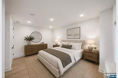 728 Undercliff Avenue, Edgewater, NJ 07020 - Photo 12