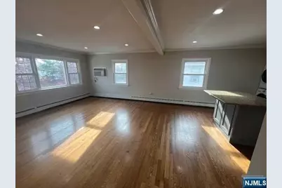 171 Delafield Avenue 2 #2, Lyndhurst Township, NJ 07071 - Photo 4