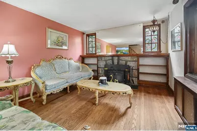 252 Everett Place, Englewood, NJ 07631 - Photo 2