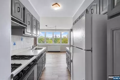 926 Bloomfield 6C #6C, Glen Ridge, NJ 07028 - Photo 20