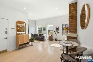 273 Monmouth Street 3, Jersey City, NJ 07302 - Photo 4