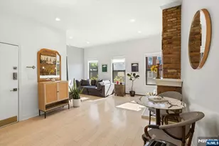 273 Monmouth Street 3, Jersey City, NJ 07302 - Photo 4