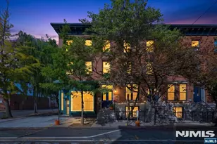 273 Monmouth Street 3, Jersey City, NJ 07302 - Photo 2