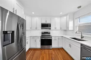 28 1st St, Wallington, NJ 07057 - Photo 20