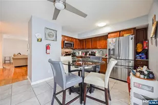 306 Arsdale Terrace 506, Union Township, NJ 07083 - Photo 6