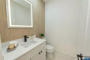 778 Wynetta Pl, Paramus, NJ 07652 - Photo 14
