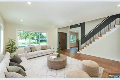 778 Wynetta Place, Paramus, NJ 07652 - Photo 2
