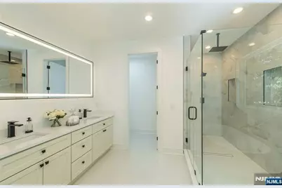 778 Wynetta Place, Paramus, NJ 07652 - Photo 22
