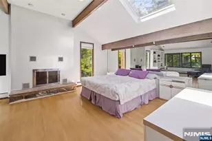 22 Angela Ct, Woodcliff Lake, NJ 07677 - Photo 26