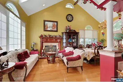 59 Lockwood Drive, Waldwick, NJ 07463 - Photo 16