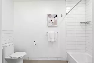 380 Newark Ave 406, Jersey City, NJ 07302 - Photo 16