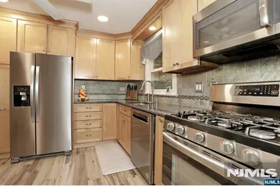 75 Hiawatha Boulevard, Oakland, NJ 07436 - Photo 8