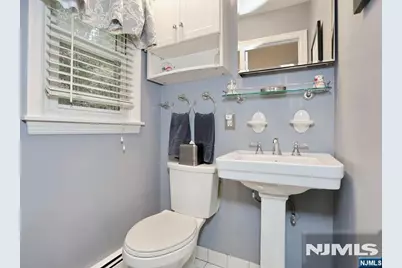 75 Hiawatha Boulevard, Oakland, NJ 07436 - Photo 12
