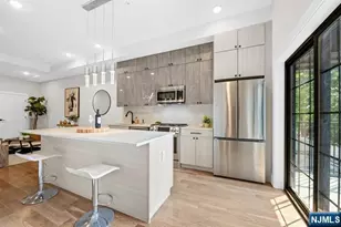 545 Palisade Ave 2, Jersey City, NJ 07307 - Photo 8