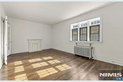 20 Garber C8 #C8, Ridgewood, NJ 07450 - Photo 4