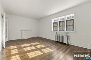 20 Garber C8, Ridgewood, NJ 07450 - Photo 4
