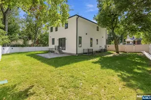 35 Harvey St, Closter, NJ 07624 - Photo 44