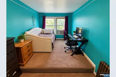 274 Green Avenue, Lyndhurst Township, NJ 07071 - Photo 12