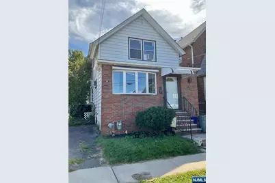 274 Green Avenue, Lyndhurst Township, NJ 07071 - Photo 1