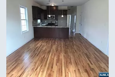 426 Jersey Street 2 #2, Harrison, NJ 07029 - Photo 2