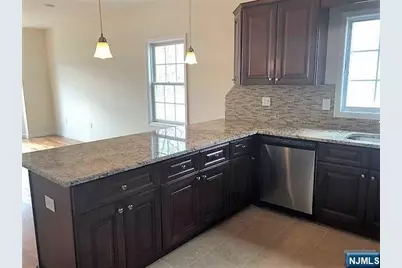 426 Jersey Street 2 #2, Harrison, NJ 07029 - Photo 6
