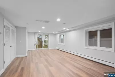 376 Aurora Avenue #B, Cliffside Park, NJ 07010 - Photo 36