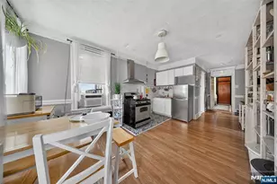 604 21st St, Union City, NJ 07087 - Photo 28