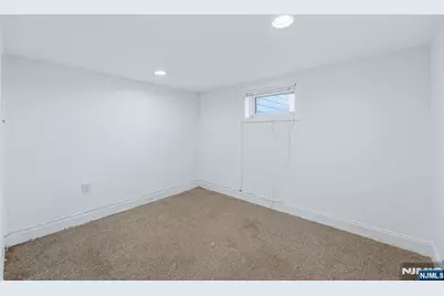 107 Palisade Avenue, Bergenfield, NJ 07621 - Photo 30