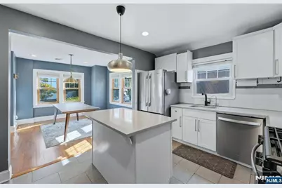 107 Palisade Avenue, Bergenfield, NJ 07621 - Photo 16