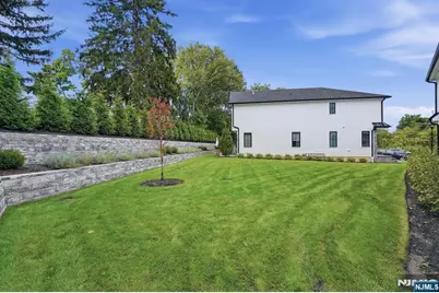 11 Fey Place, Oradell, NJ 07649 - Photo 36
