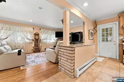 352 Farnham Avenue, Lodi, NJ 07644 - Photo 6