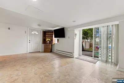 352 Farnham Avenue, Lodi, NJ 07644 - Photo 20