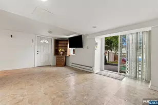 352 Farnham Ave, Lodi, NJ 07644 - Photo 20