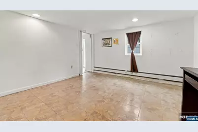 352 Farnham Avenue, Lodi, NJ 07644 - Photo 18