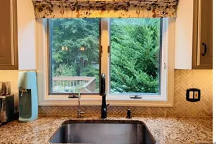 2 Windham Ct, Woodcliff Lake, NJ 07677 - Photo 18