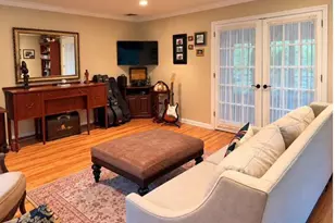 2 Windham Ct, Woodcliff Lake, NJ 07677 - Photo 14