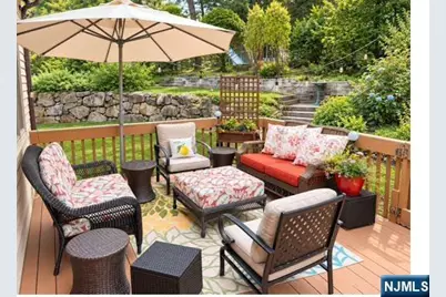 2 Windham Court, Woodcliff Lake, NJ 07677 - Photo 8