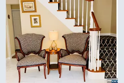 2 Windham Court, Woodcliff Lake, NJ 07677 - Photo 6