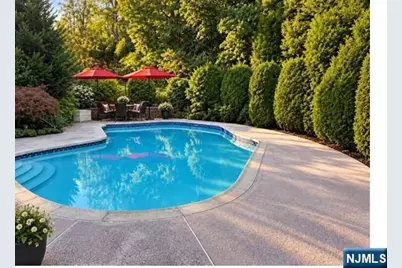 2 Windham Court, Woodcliff Lake, NJ 07677 - Photo 2