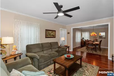 66 S Broadway, Saddle Brook Township, NJ 07663 - Photo 4
