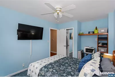 66 S Broadway, Saddle Brook Township, NJ 07663 - Photo 16