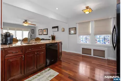 66 S Broadway, Saddle Brook Township, NJ 07663 - Photo 10