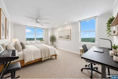 2200 N Central Road 11E #11E, Fort Lee, NJ 07024 - Photo 14