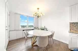 2200 N Central Road 11E, Fort Lee, NJ 07024 - Photo 10