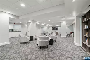 2200 N Central Road 11E, Fort Lee, NJ 07024 - Photo 26